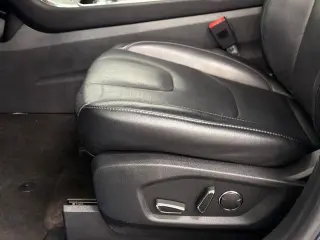 Ford Edge 2019 AWD Titanium 4dr Crossover