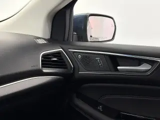 Ford Edge 2019 AWD Titanium 4dr Crossover