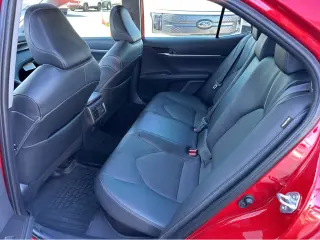 2022 Toyota Camry Hybrid XSE