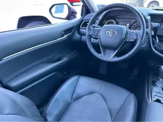 2022 Toyota Camry Hybrid XSE
