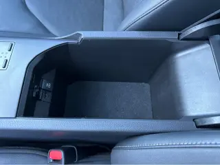 2022 Toyota Camry Hybrid XSE