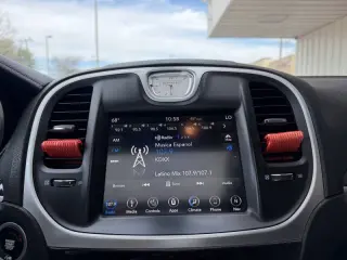 2019 Chrysler 300 Limited