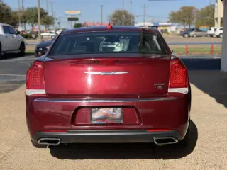 2019 Chrysler 300 Limited