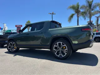 2022 Rivian R1T Launch Edition