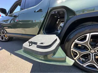 2022 Rivian R1T Launch Edition