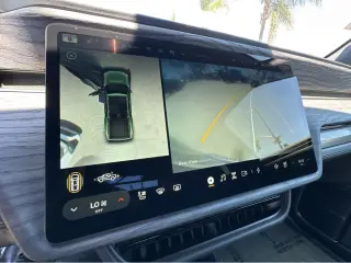 2022 Rivian R1T Launch Edition