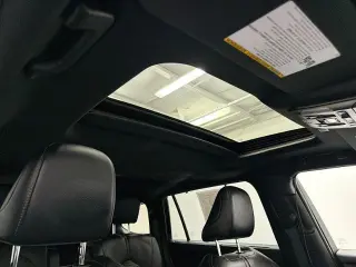 Toyota Highlander 2022 AWD XSE 4dr SUV
