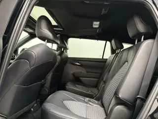 Toyota Highlander 2022 AWD XSE 4dr SUV