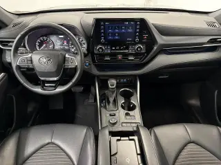 Toyota Highlander 2022 AWD XSE 4dr SUV