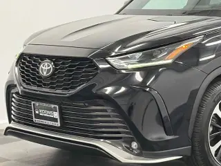 Toyota Highlander 2022 AWD XSE 4dr SUV
