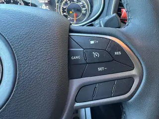 2020 Jeep Cherokee Altitude