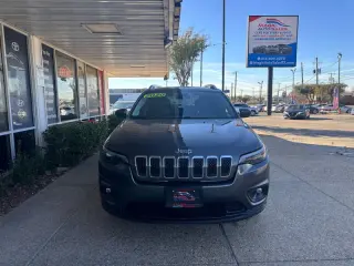 2020 Jeep Cherokee Altitude