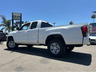 2021 Toyota Tacoma 2WD SR