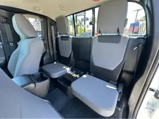 2021 Toyota Tacoma 2WD SR