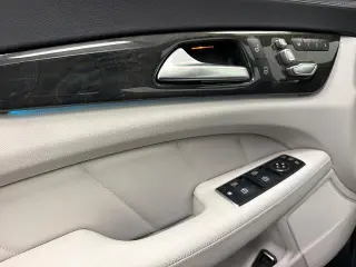 Mercedes-Benz CLS 2016 AWD CLS 400 4MATIC 4dr Sedan