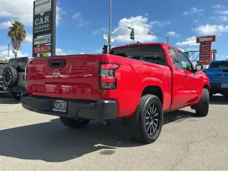 2022 Nissan Frontier S