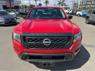 2022 Nissan Frontier S