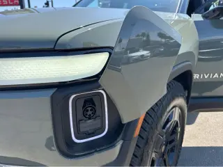 2022 Rivian R1S Launch Edition