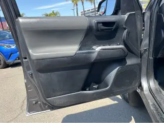 2021 Toyota Tacoma 2WD SR5