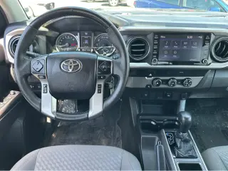 2021 Toyota Tacoma 2WD SR5