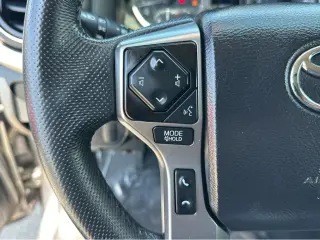2021 Toyota Tacoma 2WD SR5