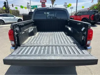 2021 Toyota Tacoma 2WD SR5
