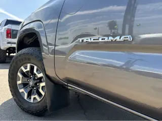 2021 Toyota Tacoma 2WD SR5