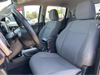 2021 Toyota Tacoma 2WD SR5