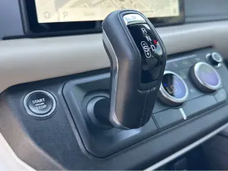 2022 Land Rover Defender X-Dynamic HSE