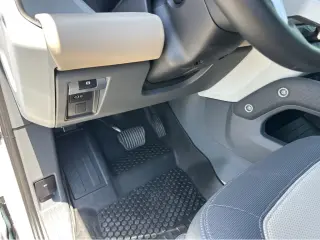 2022 Land Rover Defender X-Dynamic HSE