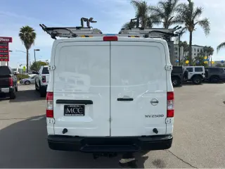2021 Nissan NV Cargo SV