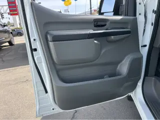 2021 Nissan NV Cargo SV