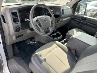 2021 Nissan NV Cargo SV
