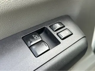 2021 Nissan NV Cargo SV