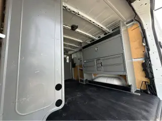 2021 Nissan NV Cargo SV
