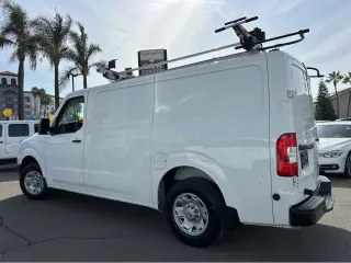 2021 Nissan NV Cargo SV