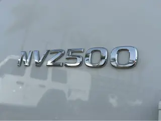 2021 Nissan NV Cargo SV