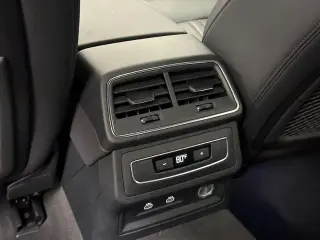 Audi A6 2024 AWD quattro Premium Plus 45 TFSI 4dr Sedan