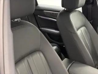 Audi A6 2024 AWD quattro Premium Plus 45 TFSI 4dr Sedan