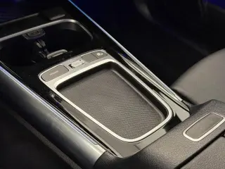 Mercedes-Benz GLA 2025 AWD GLA 250 4MATIC 4dr SUV