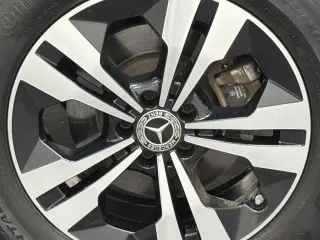 Mercedes-Benz GLA 2025 AWD GLA 250 4MATIC 4dr SUV