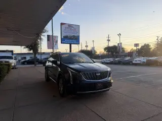2020 Cadillac XT4 Premium Luxury