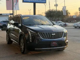 2020 Cadillac XT4 Premium Luxury