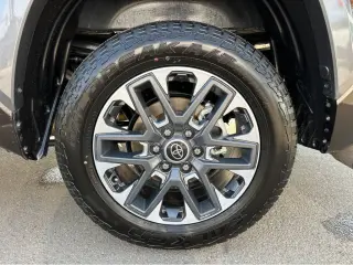 2022 Toyota Tundra 4WD Limited