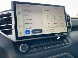 2022 Toyota Tundra 4WD Limited