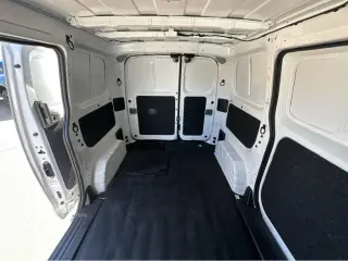 2021 Nissan NV200 Compact Cargo S