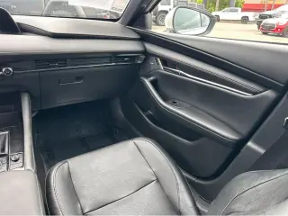 2019 Mazda Mazda3 Hatchback w/Premium Pkg