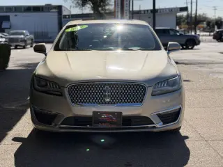 2017 Lincoln MKZ Select