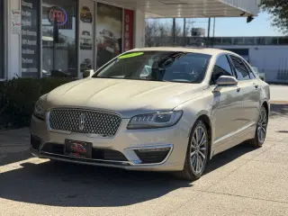 2017 Lincoln MKZ Select