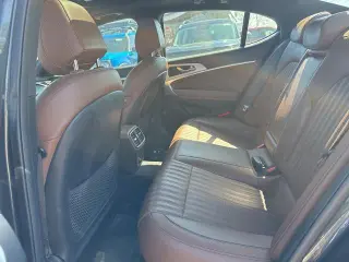 Genesis G70 2021 AWD 2.0T 4dr Sedan